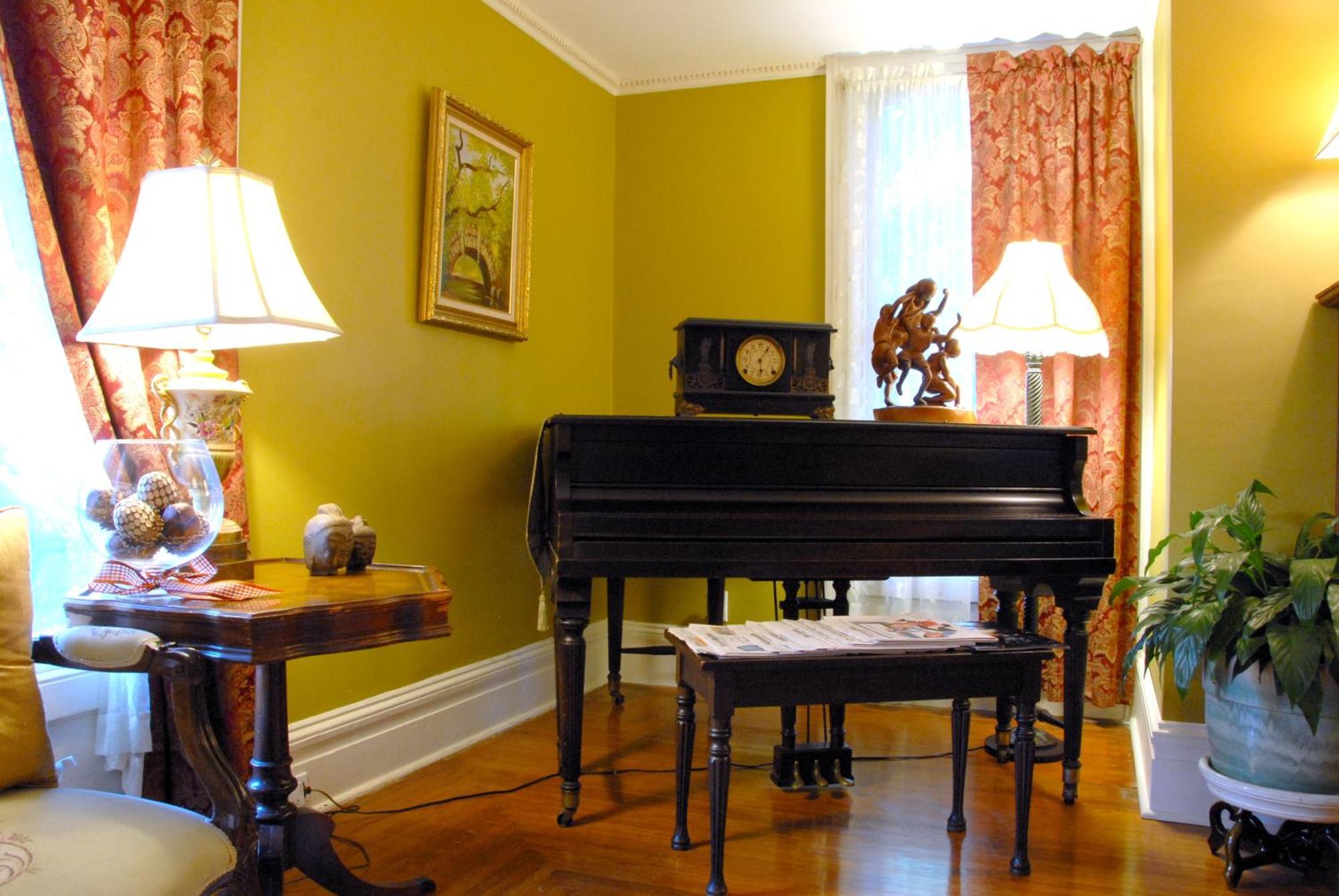 Arbor View House Bed And Breakfast East Marion Екстер'єр фото